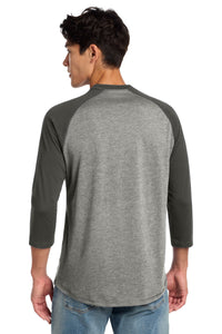 New Era  Heritage Blend 3/4-Sleeve Baseball Raglan Tee - Graphite/ Light Graphite Twist Back