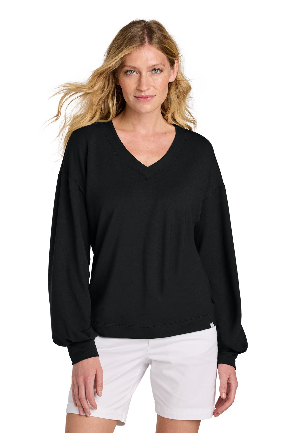 TravisMathew Women's Long Weekend V-Neck TM1LD009 - Black